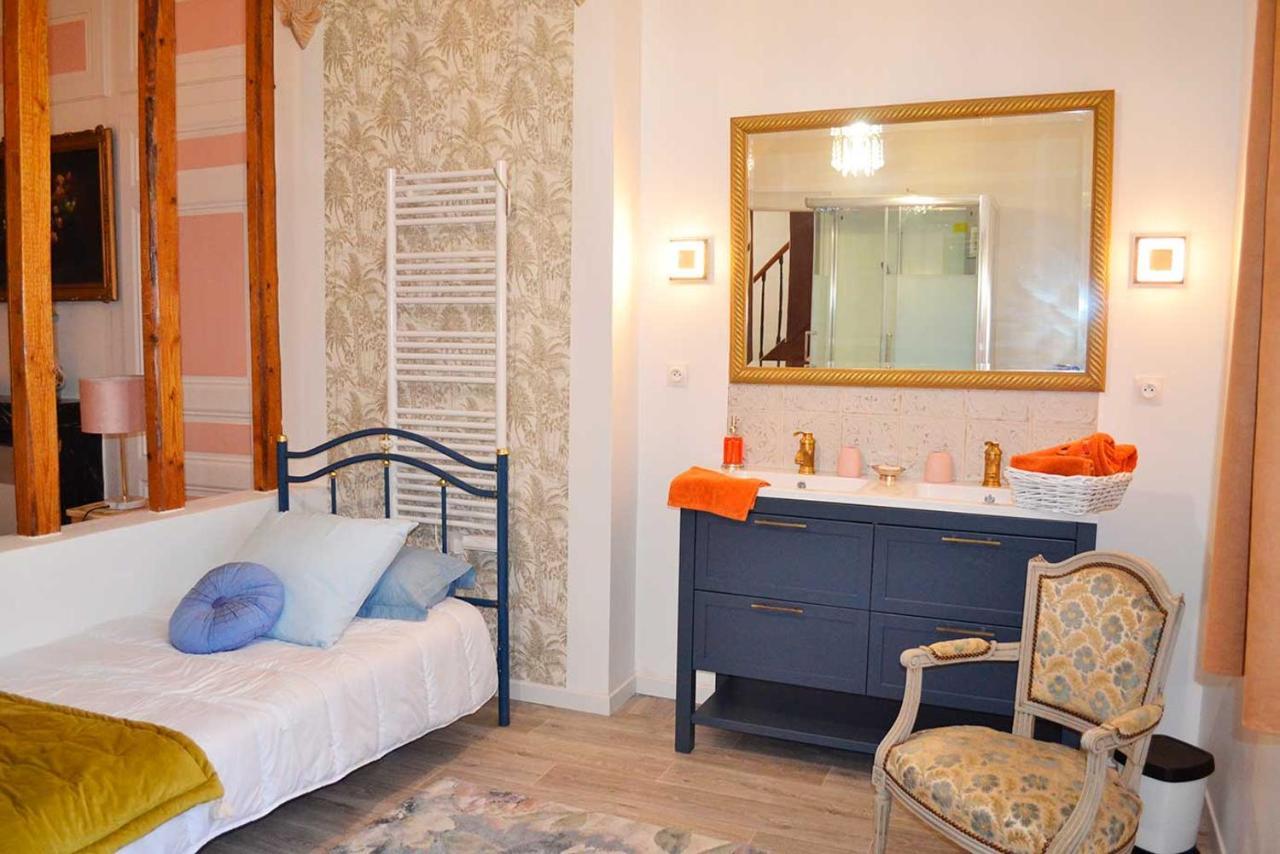 Domaine De L Hyeres Hotel Grandcourt  ภายนอก รูปภาพ